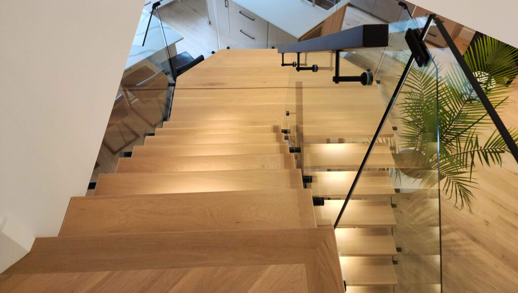 LED stair lighting for safer and stylish indoor stairs
